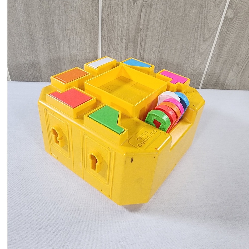 VIntage 1980 Playskool Keys of Learning Toy Kids Shape Sorter Puzzle